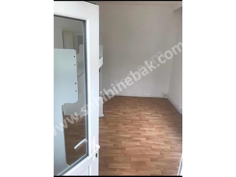 ALTINDAĞ AYDINLIKEVLER'DE 140 M2 KİRALIK 1.KAT 4+1 DAİRE