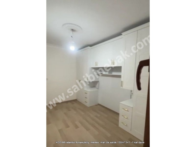 İstanbul Arnavutköy Arnavutköy Merkez Mh. 130 m2 Satılık 1.Kat 3+1 Daire