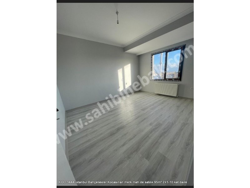 İstanbul Bahçelievler Kocasinan Merkez Mh. 95 m2 Satılık 10.Kat 2+1 Daire