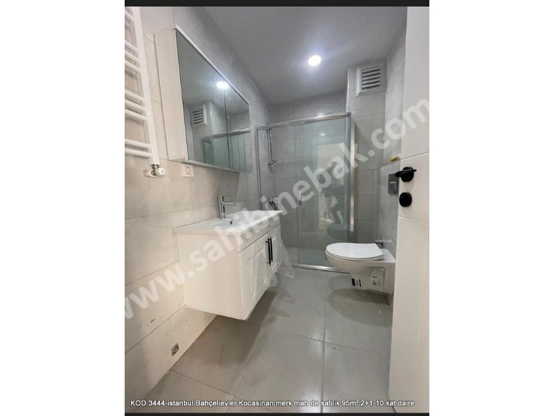 İstanbul Bahçelievler Kocasinan Merkez Mh. 95 m2 Satılık 10.Kat 2+1 Daire