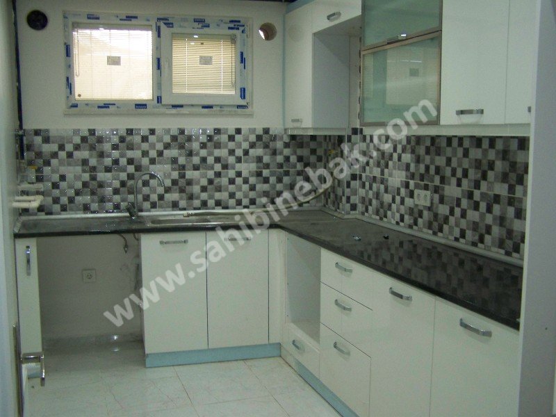 İSTANBUL MALTEPE SAHİLDE SAHİLE YAKIN SATILIK 2+1 KOMBİLİ 70 M2 DAİRE