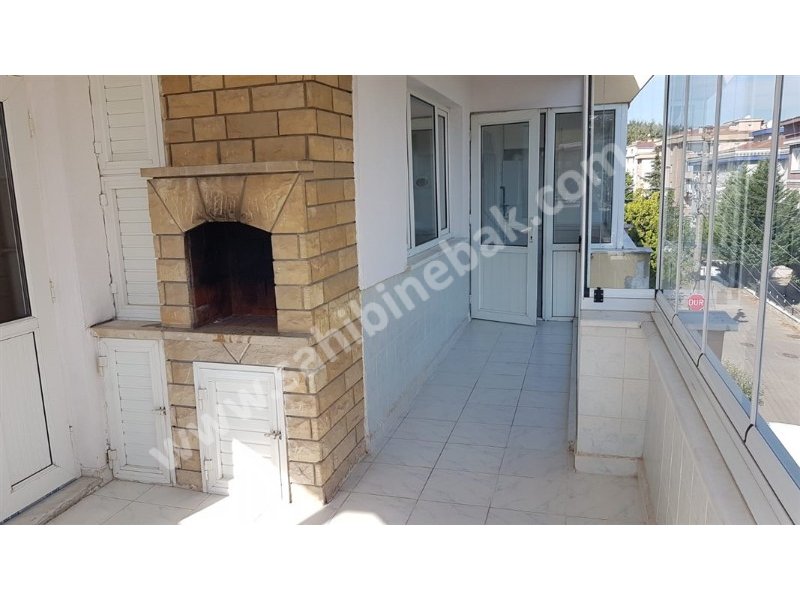 BURSA NİLÜFER BEŞEVLER KONAK MAH. KİRALIK 3.KAT 3+1 DAİRE 19.500 TL