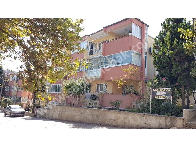 BURSA NİLÜFER BEŞEVLER KONAK MAH. KİRALIK 3.KAT 3+1 DAİRE 19.500 TL