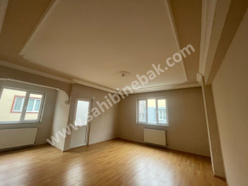 BURSA GÜRSU 35LİK YOLA YAKIN KİRALIK 3+1 ARA KAT 128 M2 DAİRE