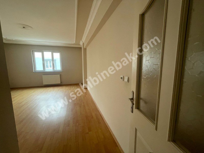 BURSA GÜRSU 35LİK YOLA YAKIN KİRALIK 3+1 ARA KAT 128 M2 DAİRE