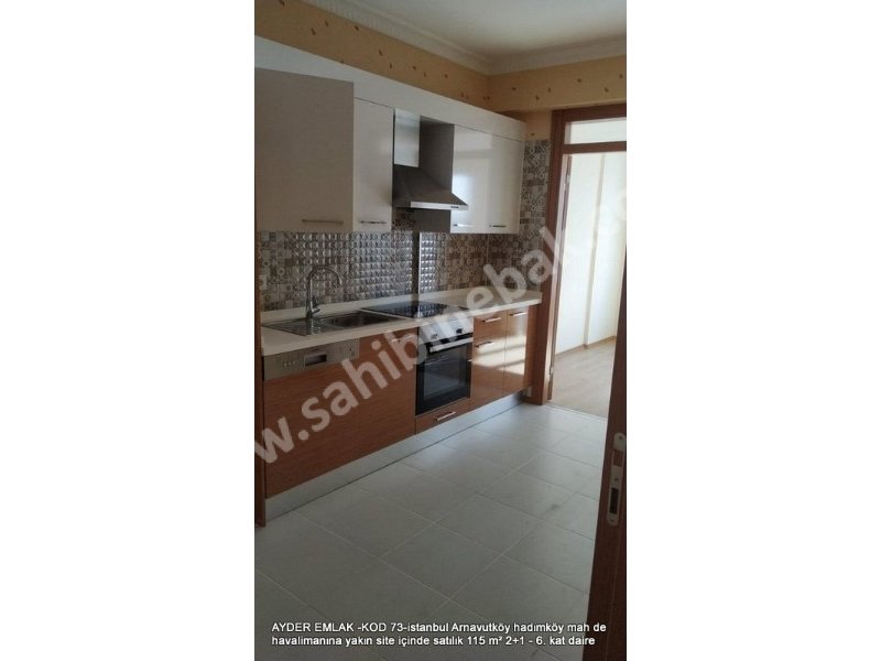 İstanbul Havalimanına yakın Site İçinde 115 m2 Satılık 6.Kat 2+1 Daire