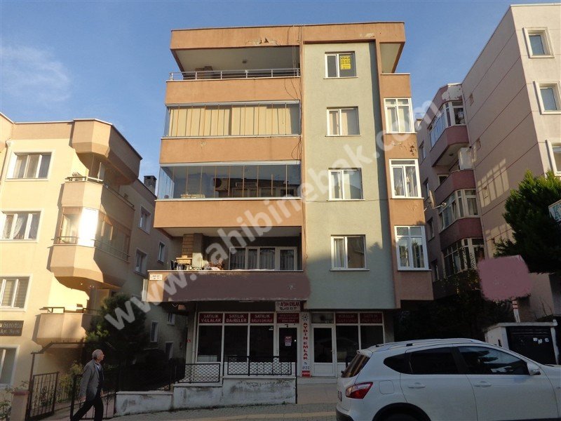 BURSA NİLÜFER BEŞEVLER KONAK CAD. KİRALIK 4.KAT MANZARALI 3+1 DAİRE 20.000 TL