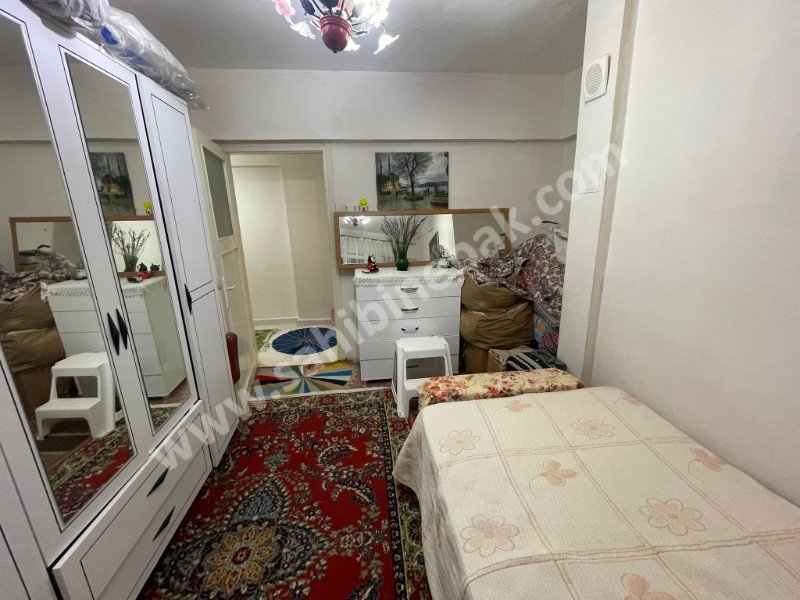 BURSA YILDIRIM SETBAŞI KARAAĞAÇ'TA 85 M2 SATILIK 1.KAT 2+1 DAİRE