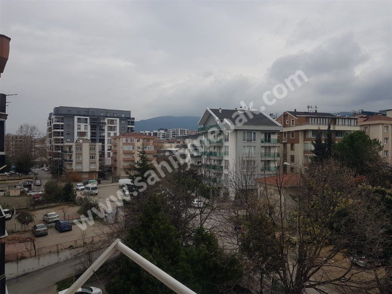 BURSA NİLÜFER BEŞEVLER KONAK MAH. SATILIK 2.KAT 3+1 DAİRE 4.100.000 TL