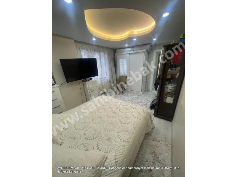 İstanbul Bahçelievler cumhuriye Mh. satılık 150 m2 3+1 dubleks.kat daire