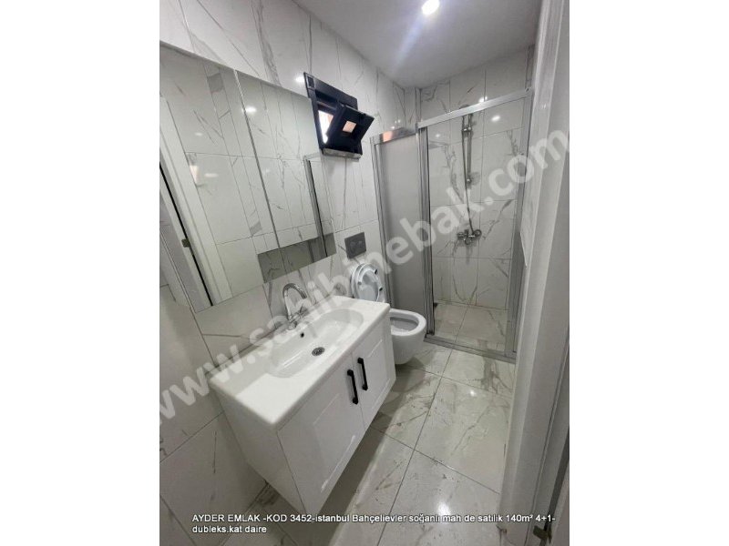 İstanbul Bahçelievler soğanlı Mh. satılık 140 m2 4+1- dubleks.kat daire