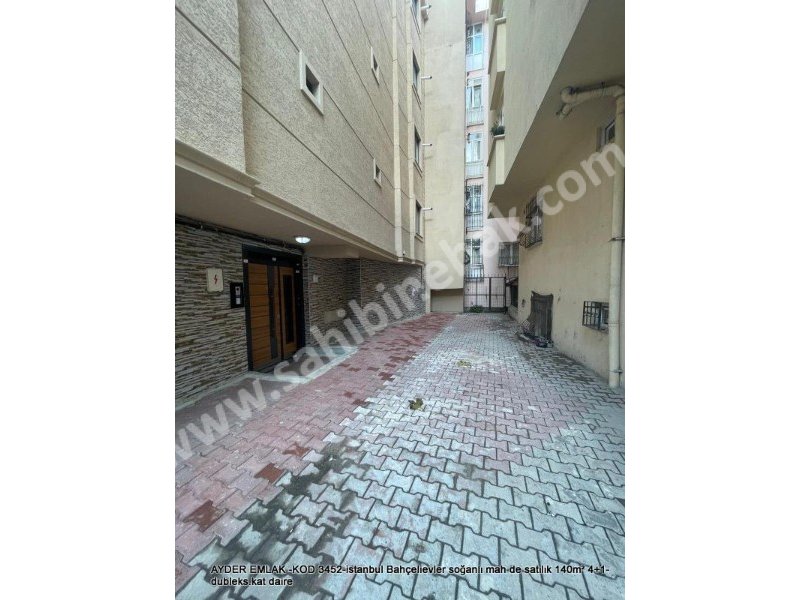 İstanbul Bahçelievler soğanlı Mh. satılık 140 m2 4+1- dubleks.kat daire