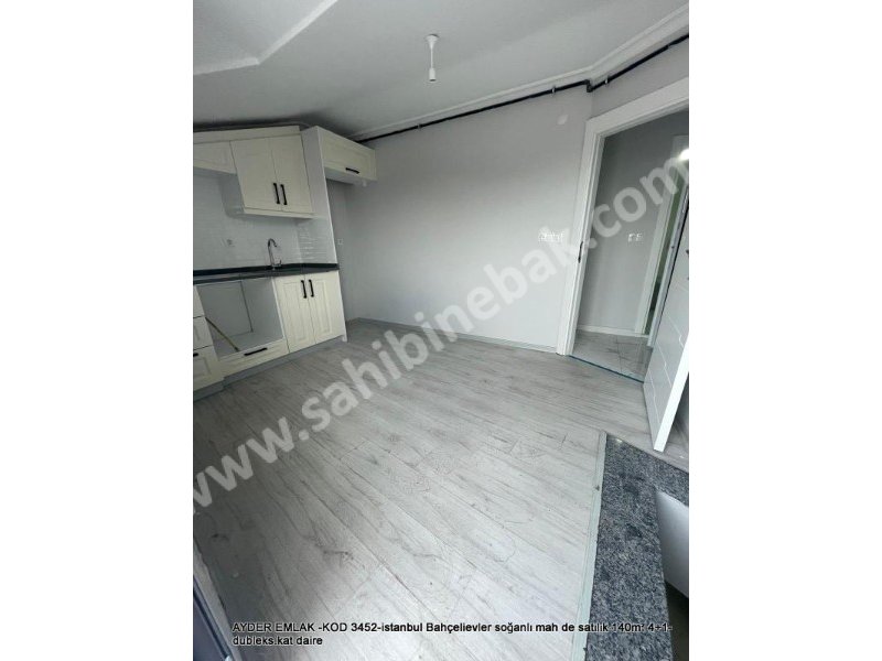 İstanbul Bahçelievler soğanlı Mh. satılık 140 m2 4+1- dubleks.kat daire