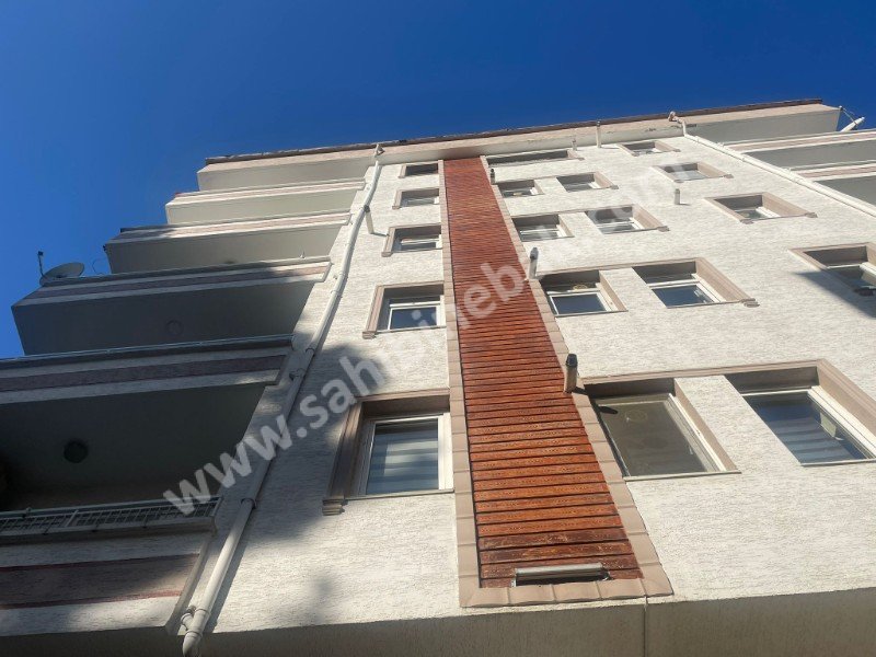 BURSA YILDIRIM İPEKÇİLİK CADDE ÜSTÜ 70 M2 KİRALIK 1.KAT 2+1 DAİRE