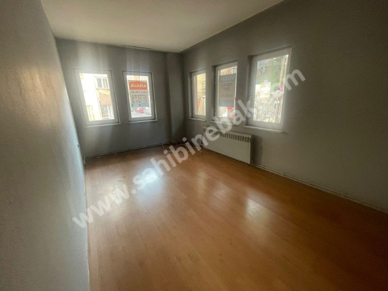 BURSA YILDIRIM İPEKÇİLİK CADDE ÜSTÜ 70 M2 KİRALIK 1.KAT 2+1 DAİRE