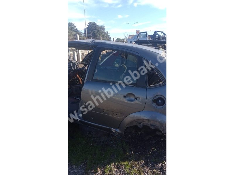 Citroen C3 2002, 2010 sol arka kapı yedek parça