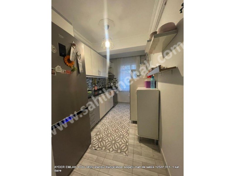 Istanbul Bahçelievler soğanlı mah de satılık 125m² 3+1- 1.kat daire