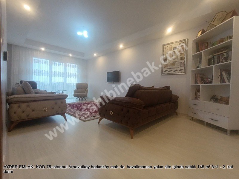 Hadımköy mah de  havalimanına yakın site içinde satılık 145 m² 3+1 - 2. kat dair