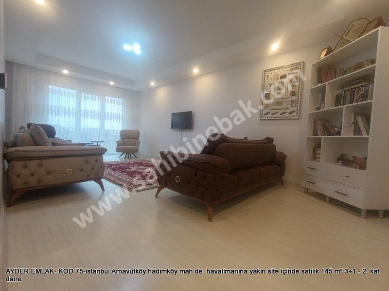 Hadımköy mah de  havalimanına yakın site içinde satılık 145 m² 3+1 - 2. kat dair