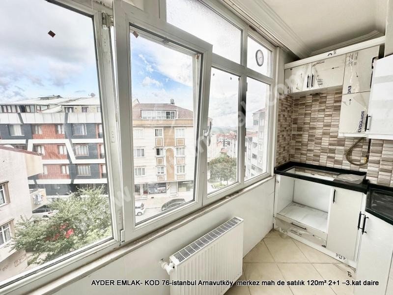 Istanbul Arnavutköy merkez mah de satılık 120 m² 2+1 –3.kat daire