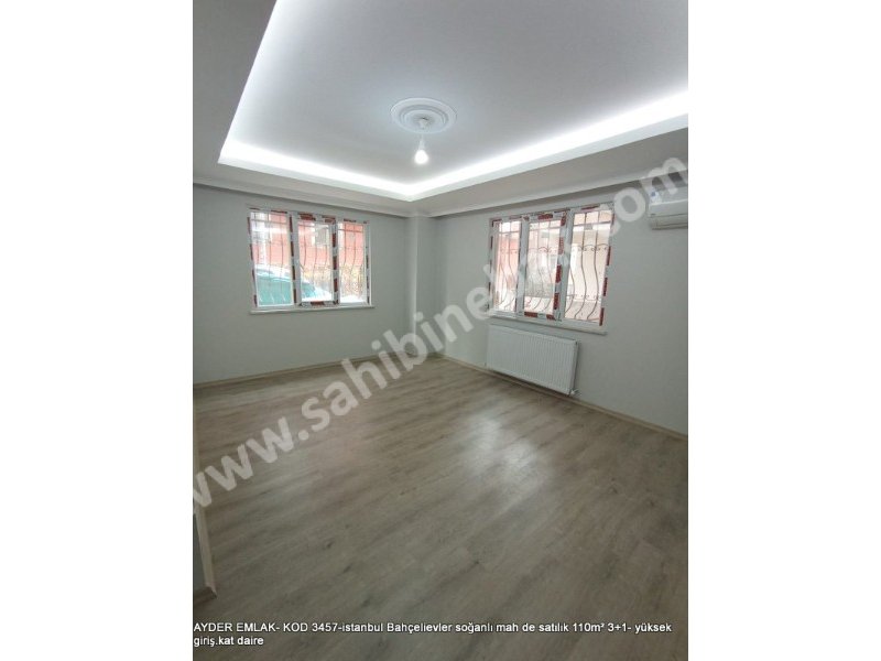 İstanbul Bahçelievler soğanlı mah de satılık 110m² 3+1- yüksek giriş.kat daire