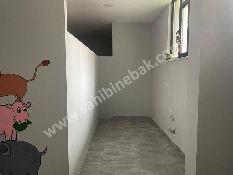 BURSA GÜRSU ZAFER MERKEZDE KİRALIK 125m2 DÜKKAN / OFİS