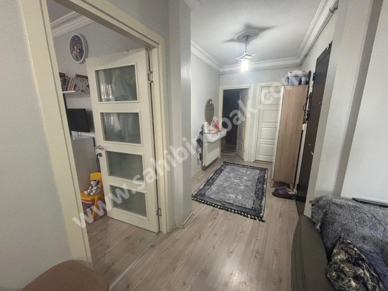 İstanbul Bahçelievler cumhuriyet mah de satılık 88m² 2+1- yüksekgiriş.kat daire