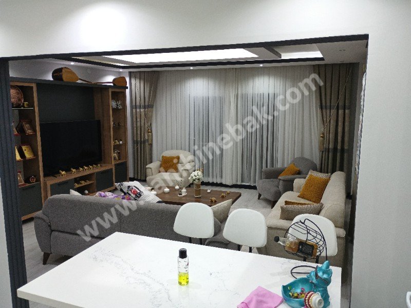 ANTALYA SİLİFKE ANA YOLU ÜZERİNDE 210 M2 SATILIK 4+1 DAİRE