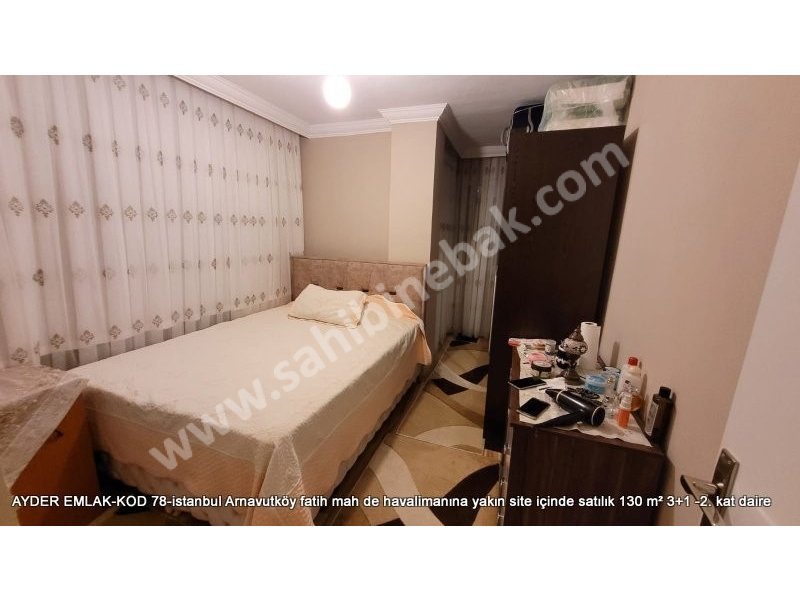 Arnavutköy Fatih Mh. havalimanına yakın site içinde satılık 130 m² 1.Kat.3+1 Daire