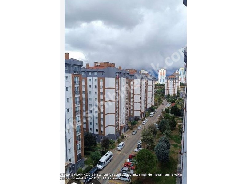 Hadımköy mah. havalimanına yakın site içinde satılık 75 m² 2+1 10. kat daire