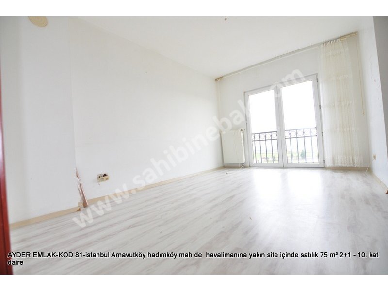 Hadımköy mah. havalimanına yakın site içinde satılık 75 m² 2+1 10. kat daire