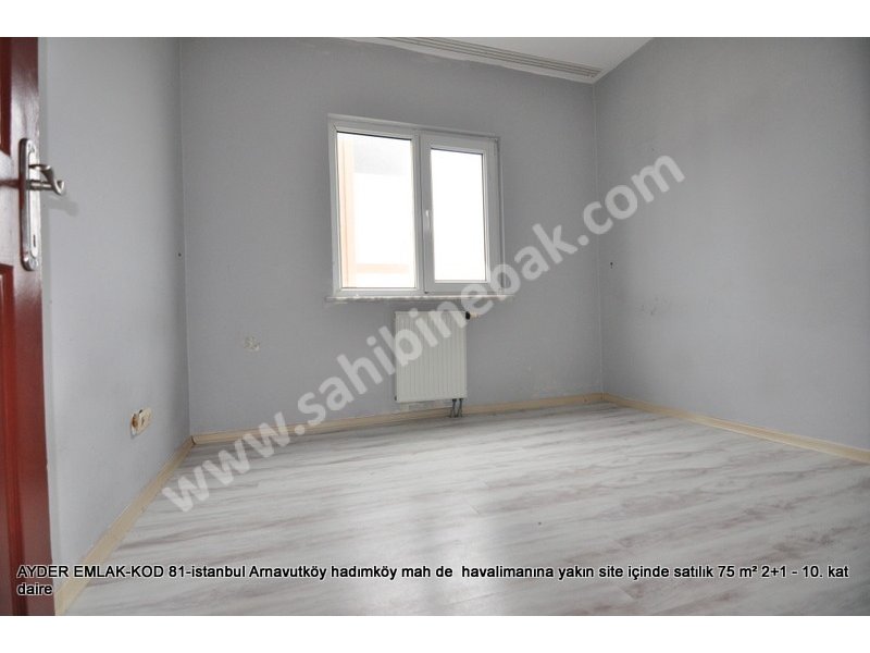 Hadımköy mah. havalimanına yakın site içinde satılık 75 m² 2+1 10. kat daire