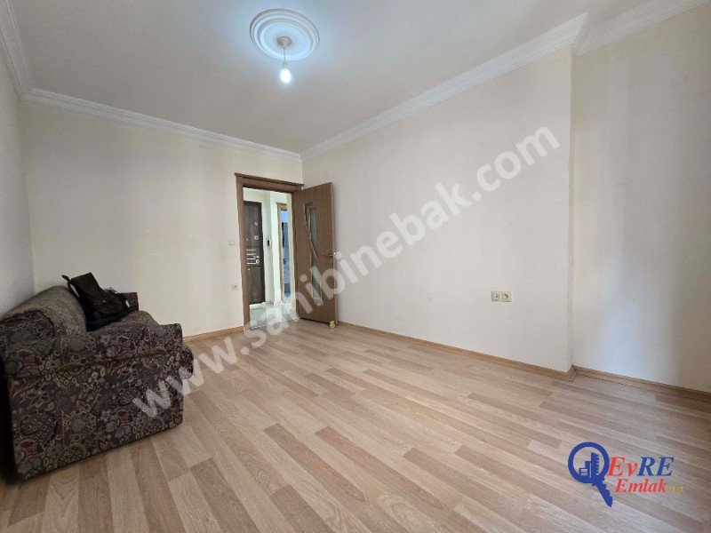 Balıkesir Ayvalık Sarımsaklıda Orman Manzaralı Satılık 2+1 Daire