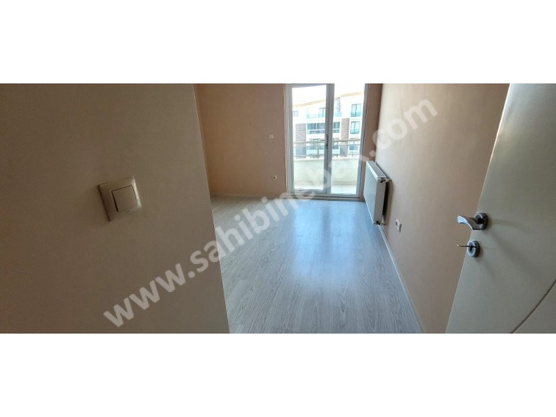 BURSA YILDIRIM SİNANDEDE SİTEDE SATILIK 7.KAT 120m2 2+1 DAİRE