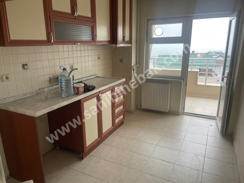 BURSA YILDIRIM BAĞLARALTI SİTE İÇİNDE KİRALIK 3+1 165 m2 DAİRE