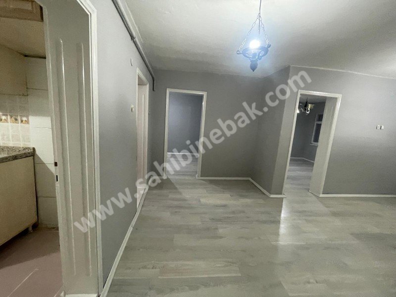 BURSA YILDIRIM 152 EVLER METROYA YAKIN 2.KAT 2+1 KİRALIK DAİRE