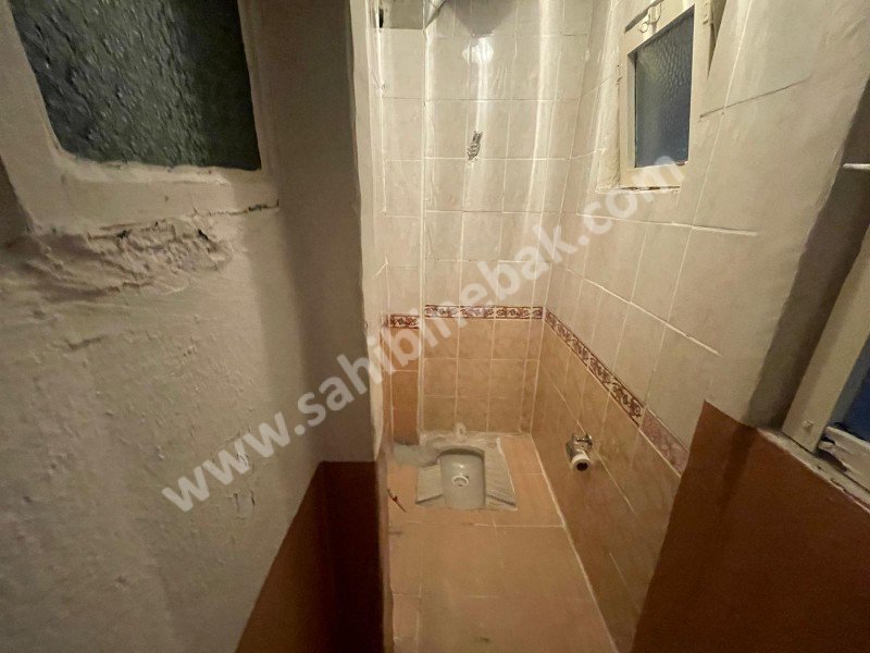 BURSA YILDIRIM 152 EVLER METROYA YAKIN 2.KAT 2+1 KİRALIK DAİRE