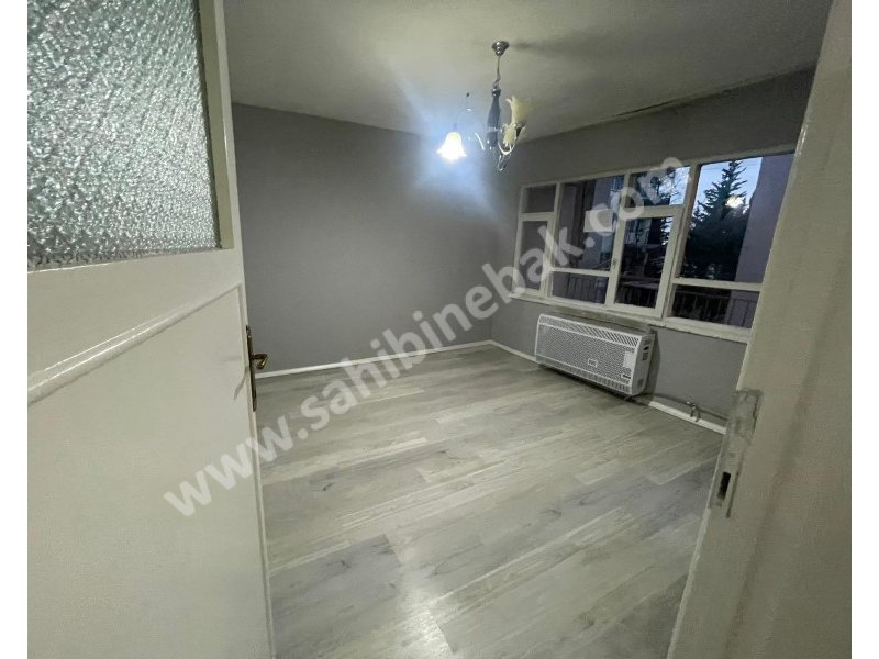 BURSA YILDIRIM 152 EVLER METROYA YAKIN 2.KAT 2+1 KİRALIK DAİRE