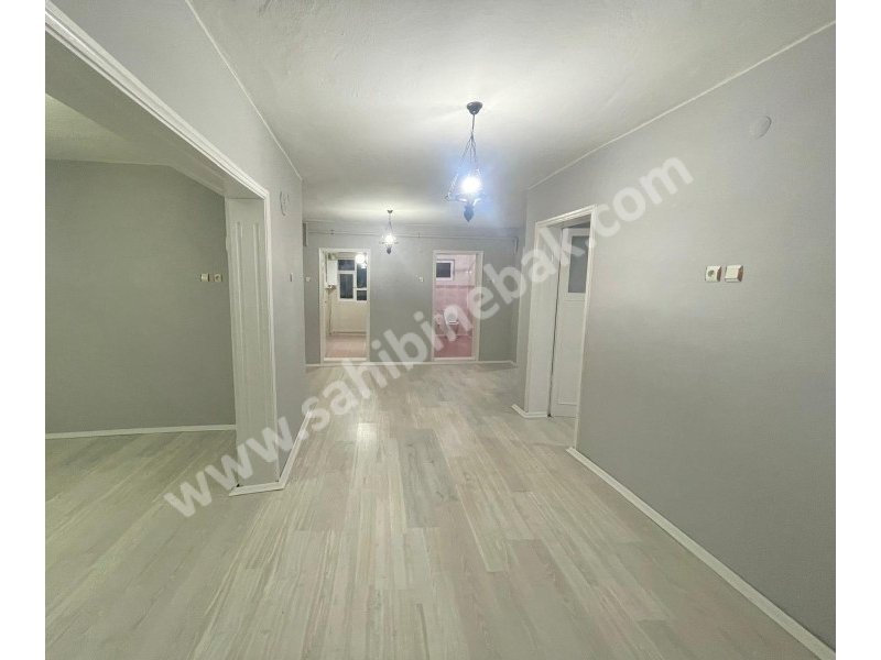 BURSA YILDIRIM 152 EVLER METROYA YAKIN 2.KAT 2+1 KİRALIK DAİRE