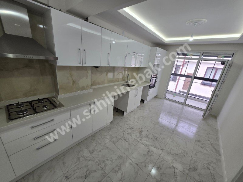 ESKİŞEHİR SAZOVA MAH. SATILIK 3+1 130m2 SIFIR İSKANLI DAİRE