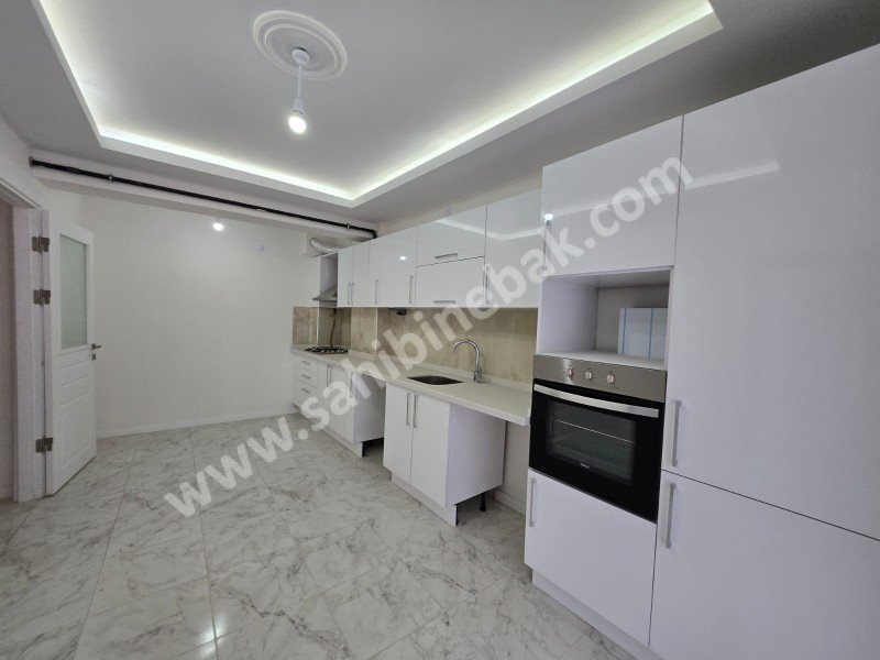 ESKİŞEHİR SAZOVA MAH. SATILIK 3+1 130m2 SIFIR İSKANLI DAİRE