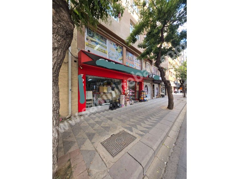 ESKİŞEHİR ARİFİYE MAHALLESİ ATATÜRK CADDESİ ÜZERİNDE SATILIK 480m2 DÜKKAN