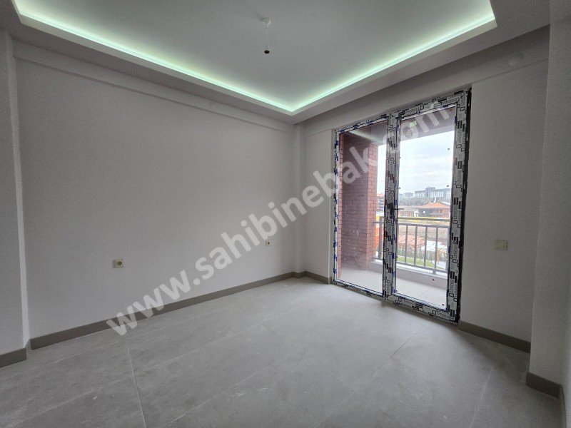 ESKİŞHİR SÜMER MAHALLESİNDE KİRALIK 4+1 210m2 DAİRE