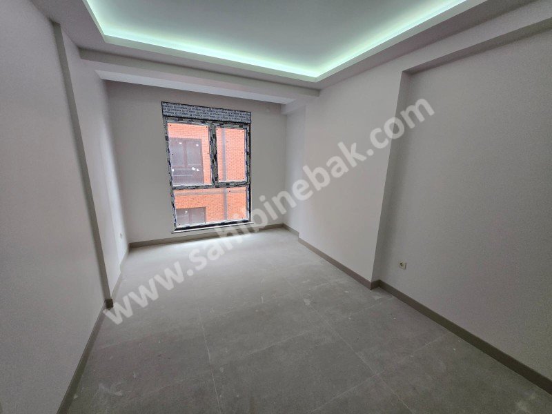 ESKİŞHİR SÜMER MAHALLESİNDE KİRALIK 4+1 210m2 DAİRE