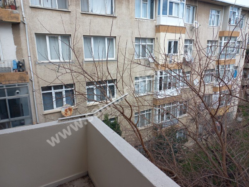 MALTEPE MERKEZE ÇOK YAKIN BAĞDAT CADDESİ ÜZERİNDE KİRALIK 2+1 DAİRE