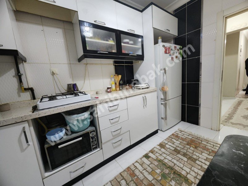 GÜNEŞEVLER DOĞU CADDESİNDE SATILIK 2+1 CADDE ÜZERİ DAİRE