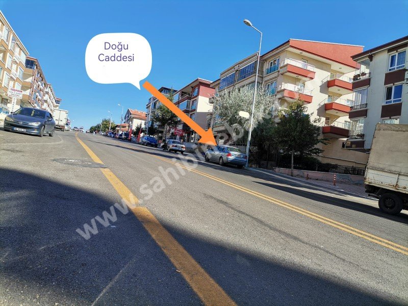 ALTINDAĞ DOĞU CADDESİN'DE SATILIK PİDE FIRINI RUHSATLI DÜKKAN