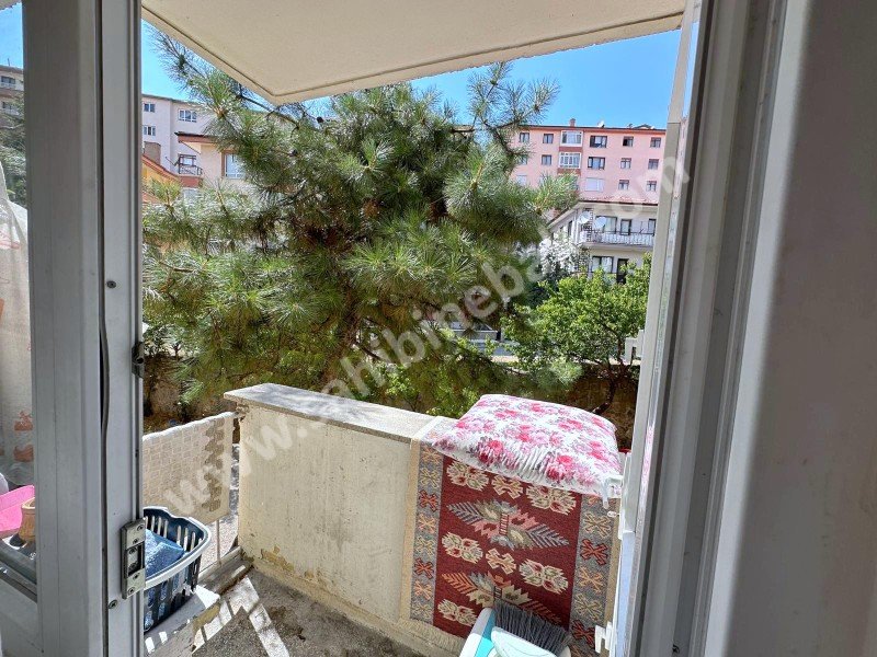 BURSA CADDESİ BELEDİYE BLOKLARINDA SATILIK DAİRE