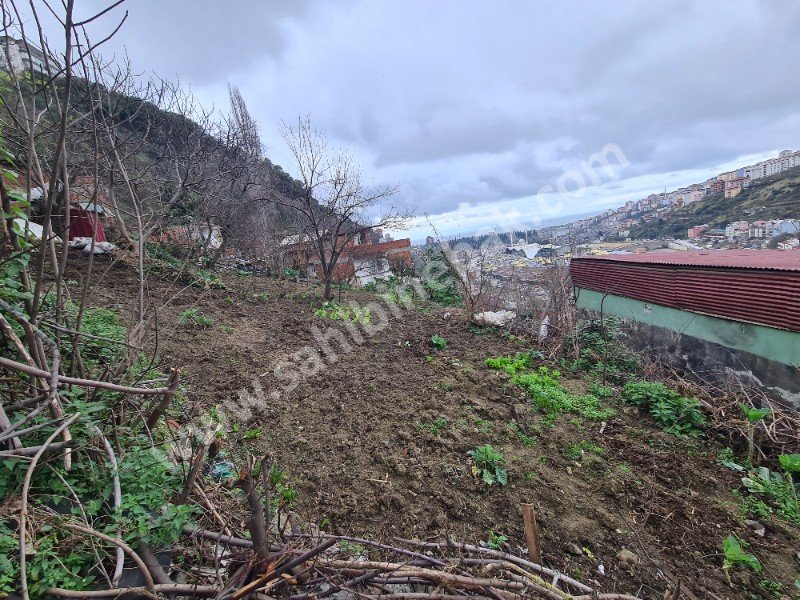 Ortahisarda Cadde Üstü Satlık Arsa