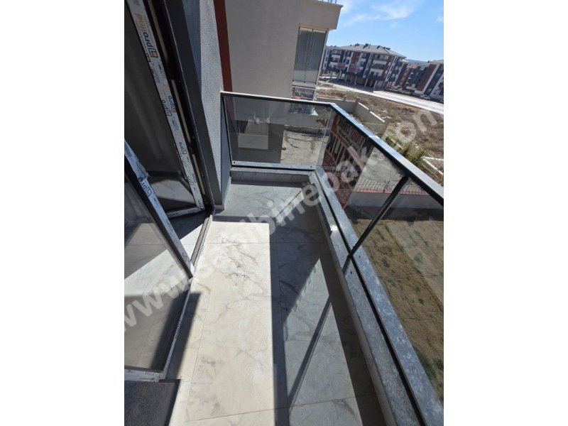 ESKİŞEHİR EMEK MAHALLESİ SATILIK 3+1 115m2 SIFIR İSKANLI DAİRE